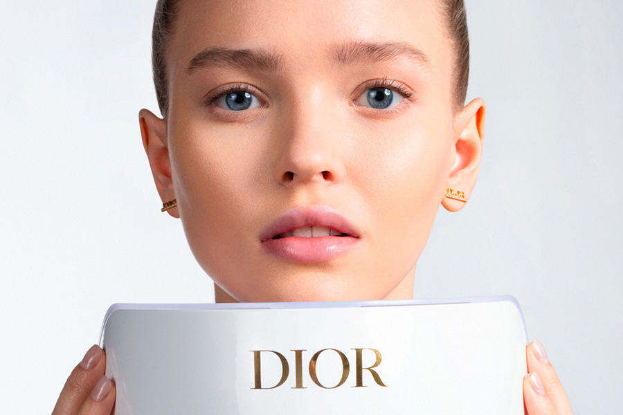 Beauté futuriste par Dior