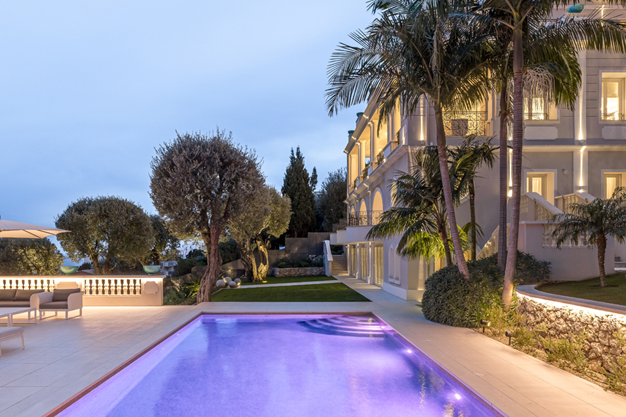 KING-SIZE PROPERTIES ON THE CÔTE D’AZUR