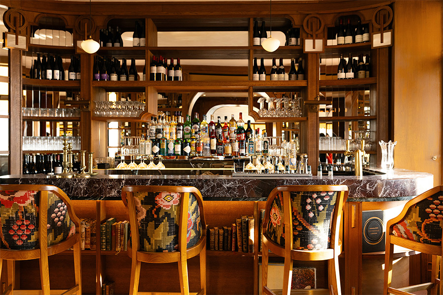 Very pretty bistro
