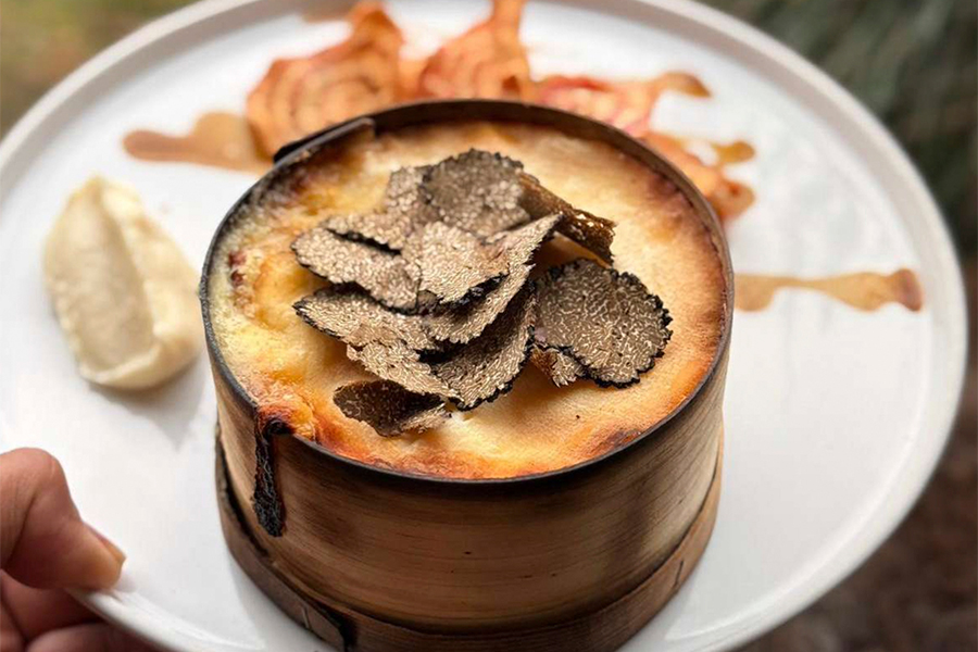 Au top : Table perchée