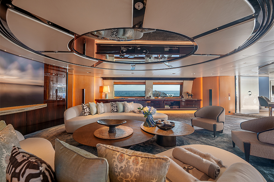 Luxury property magazine - Article Jumeirah Maltese Falcon. - main Photo