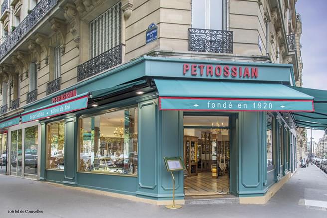 Snacking chic chez Petrossian 