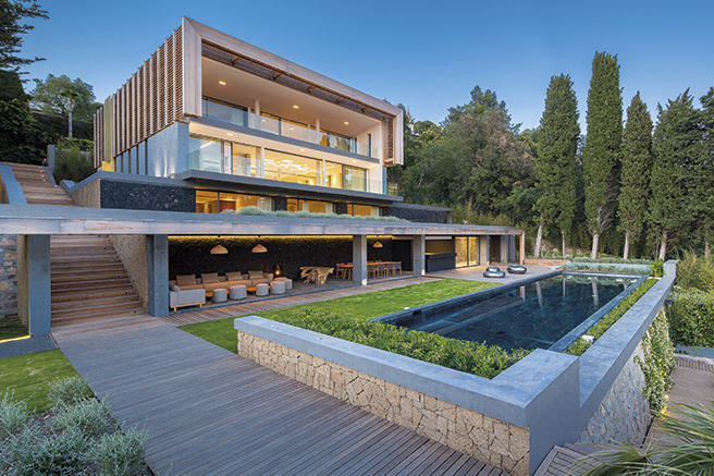A contemporary gem in Cannes