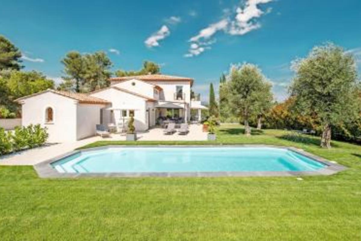 House, luxury and prestige, for sale SaintPauldeVence 8 main rooms 343m² 1304186