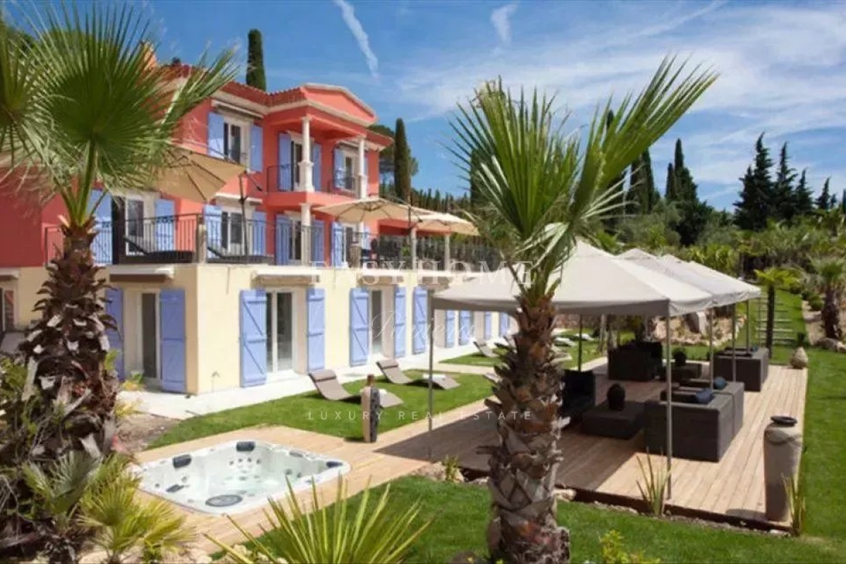 Luxury House for sale in Grasse, 10 200 000 €, Photo 1