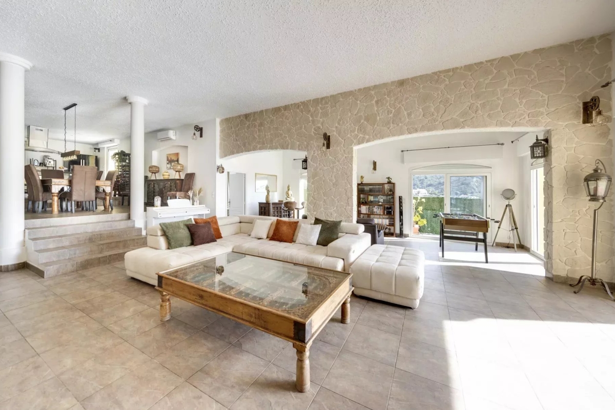 Luxury House for sale in Èze, 2 500 000 €, Photo 3