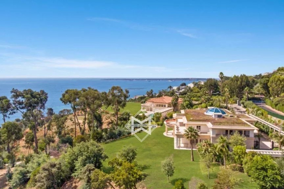 Luxury House for sale in Cannes, 60 000 000 €, Photo 4