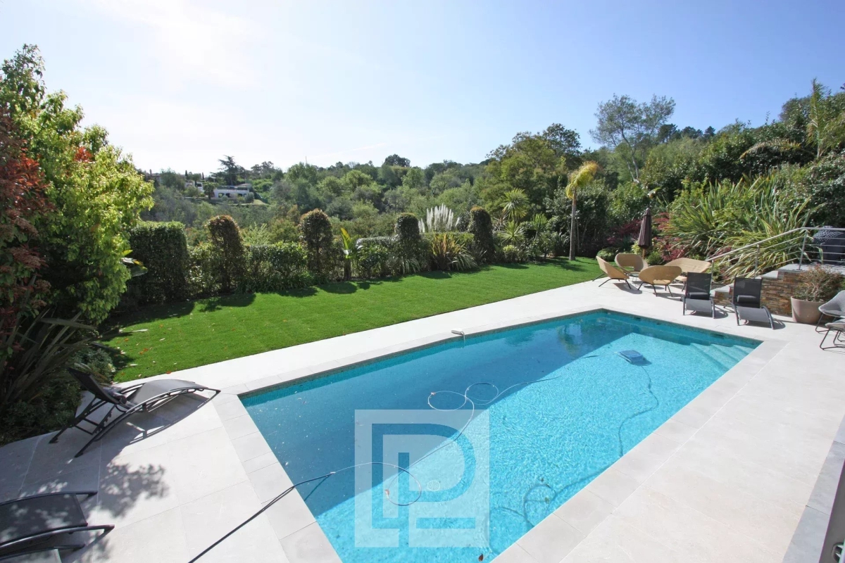 Maison de luxe à vendre à Cannes, 2 200 000 €, Photo 2