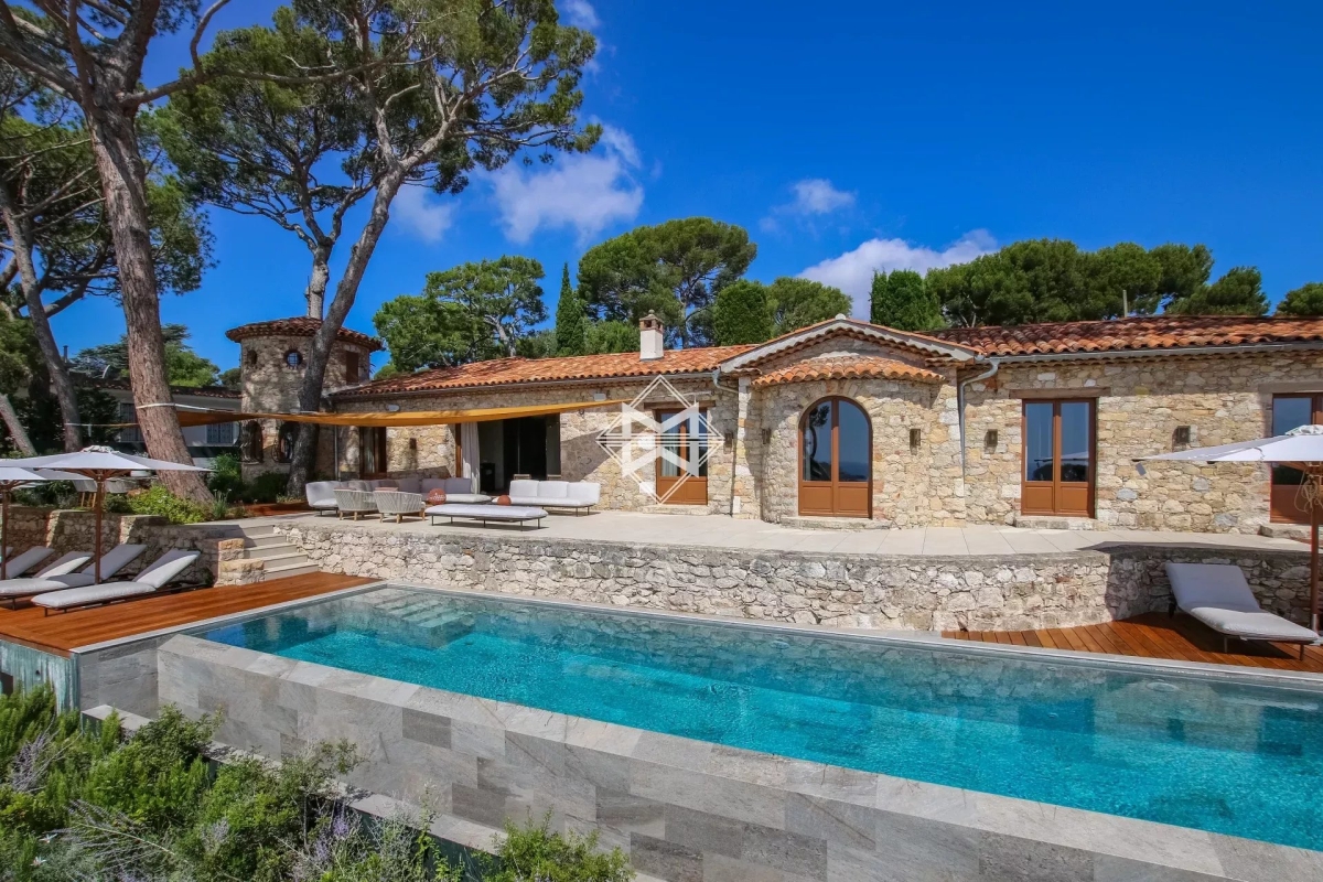 Maison de luxe à vendre à Cap d'Antibes, 12 700 000 €, Photo 1