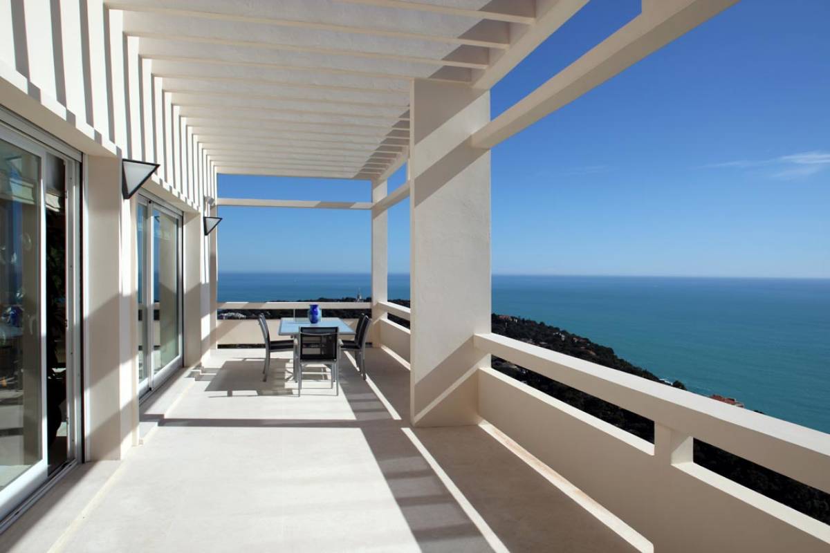 House, luxury and prestige, for sale MONACO 8 main rooms 370m² 2101911