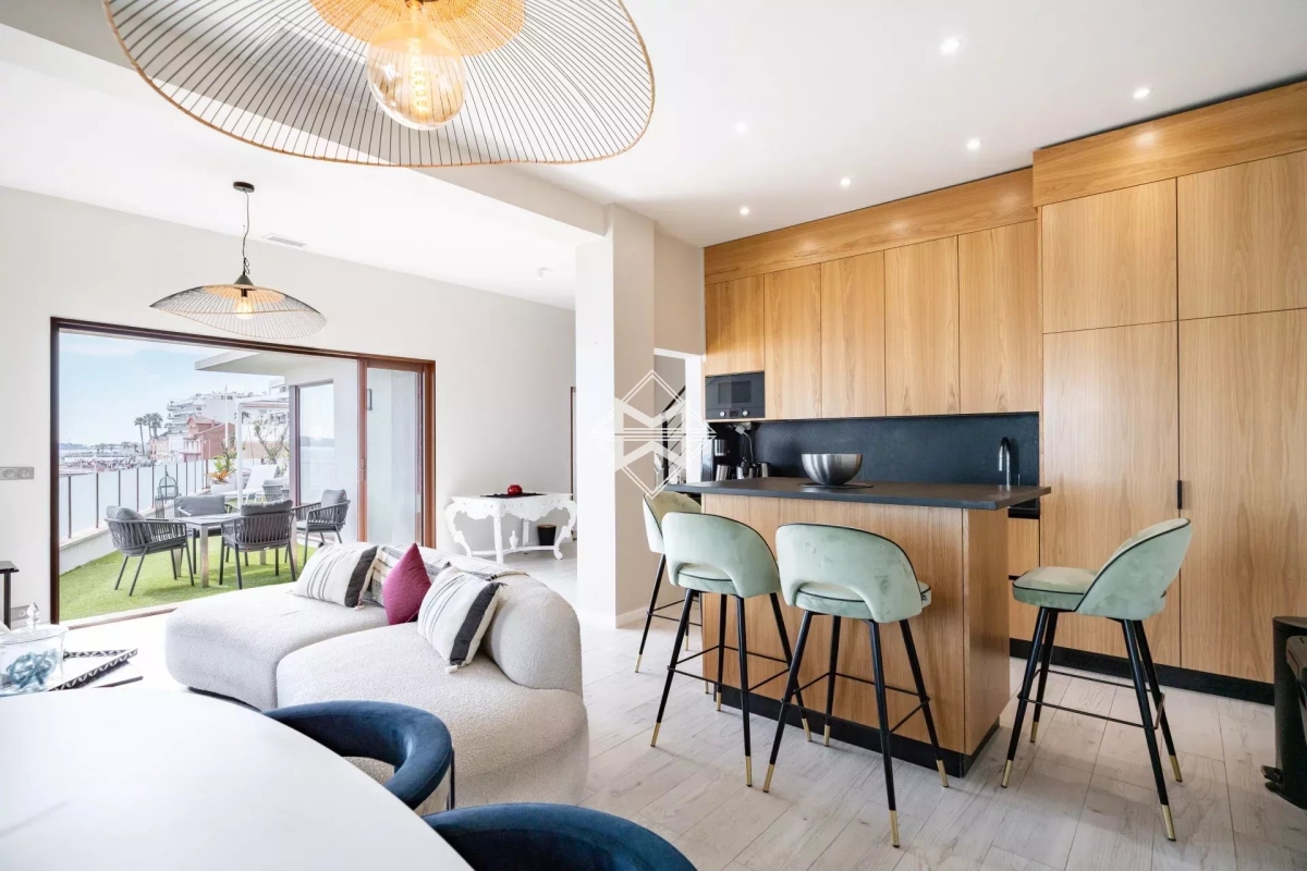 Maison de luxe à vendre à Cannes, 2 950 000 €, Photo 6