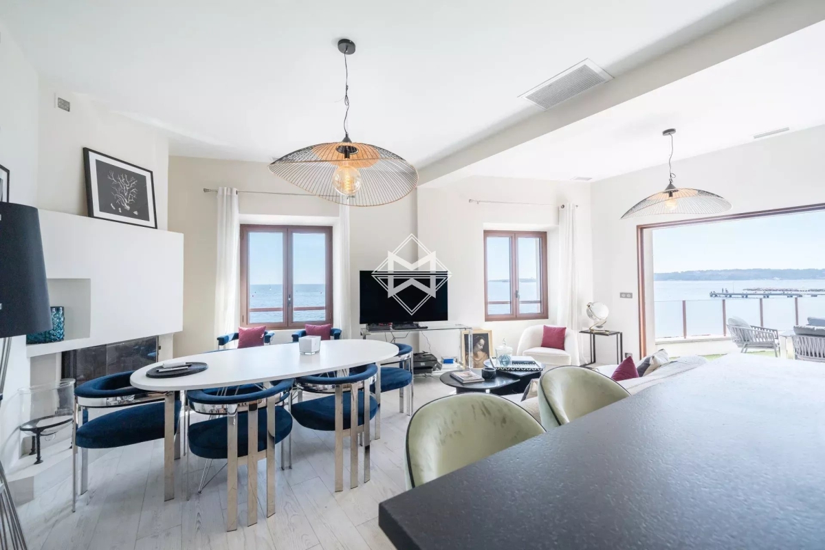 Maison de luxe à vendre à Cannes, 2 950 000 €, Photo 7