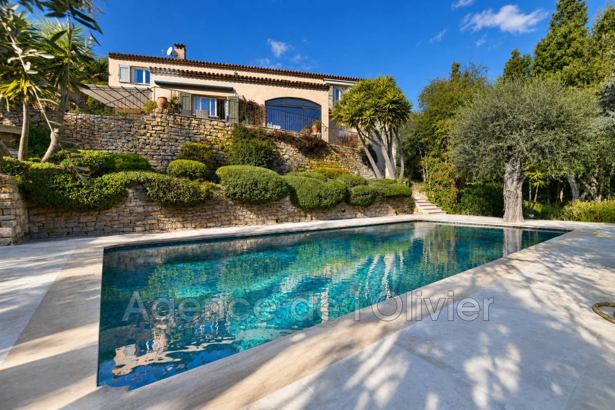 Maison de luxe à vendre à Opio, 2 150 000 €, Photo 1