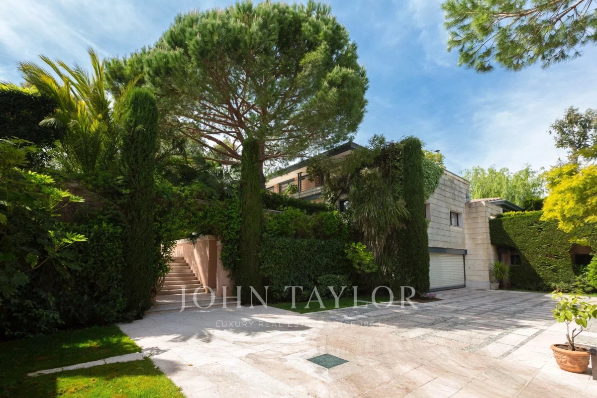 Luxury House for sale in Cap d'Antibes, 7 420 000 €, Photo 7