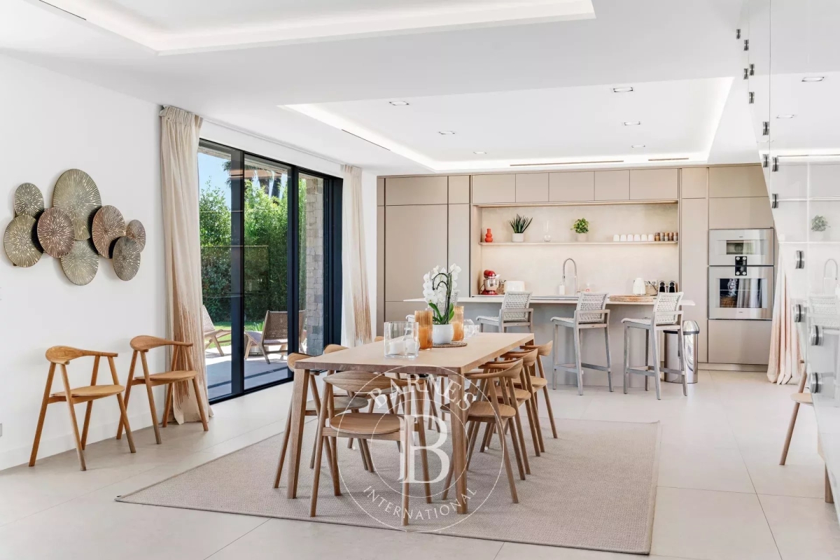 Maison de luxe à vendre à Saint-Tropez, 12 000 000 €, Photo 6