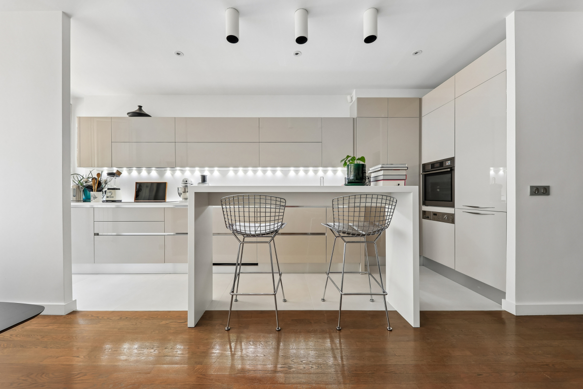 Luxury Apartment for sale in Paris 16ème, 1 330 000 €, Photo 3