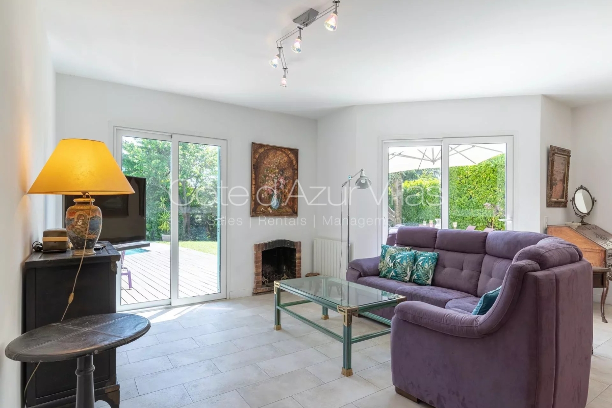 Maison de luxe à louer à Valbonne, 3 500 €, Photo 5