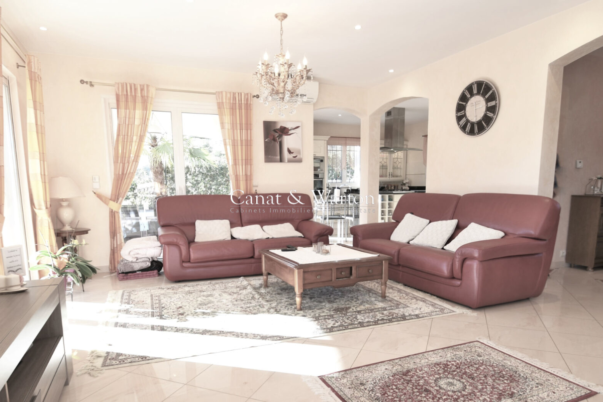 Maison de luxe à vendre à Saint-Raphaël, 1 444 000 €, Photo 3