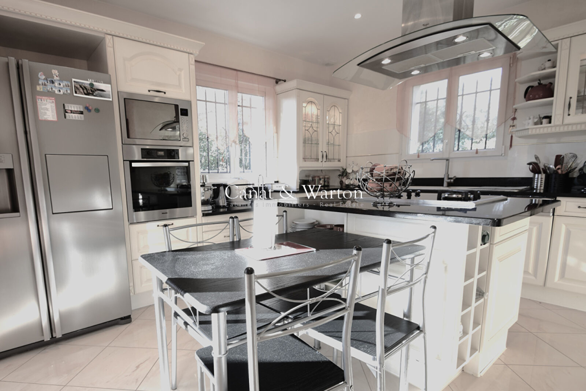 Maison de luxe à vendre à Saint-Raphaël, 1 444 000 €, Photo 5