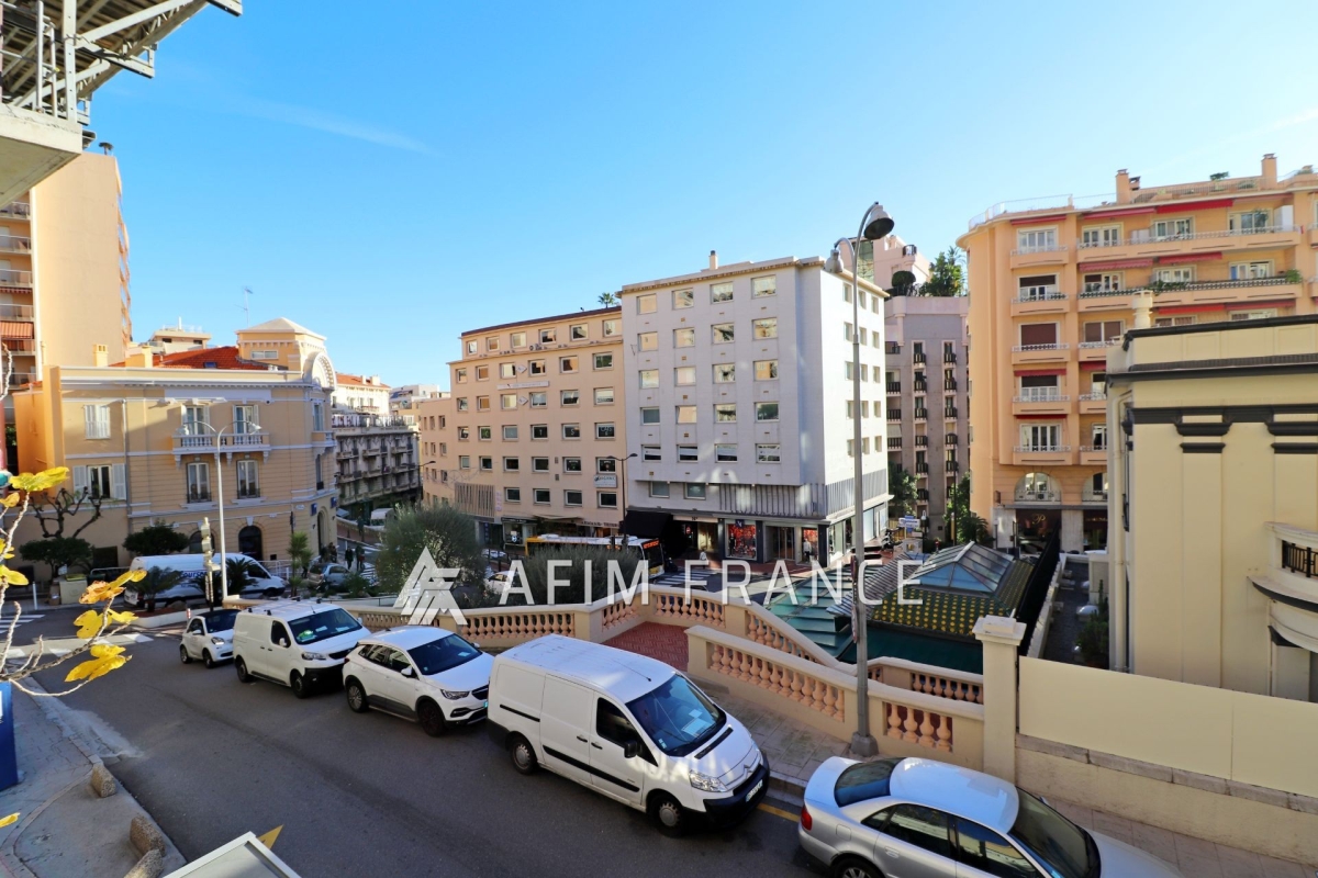 Appartement de luxe à vendre à Beausoleil, 1 500 000 €, Photo 2