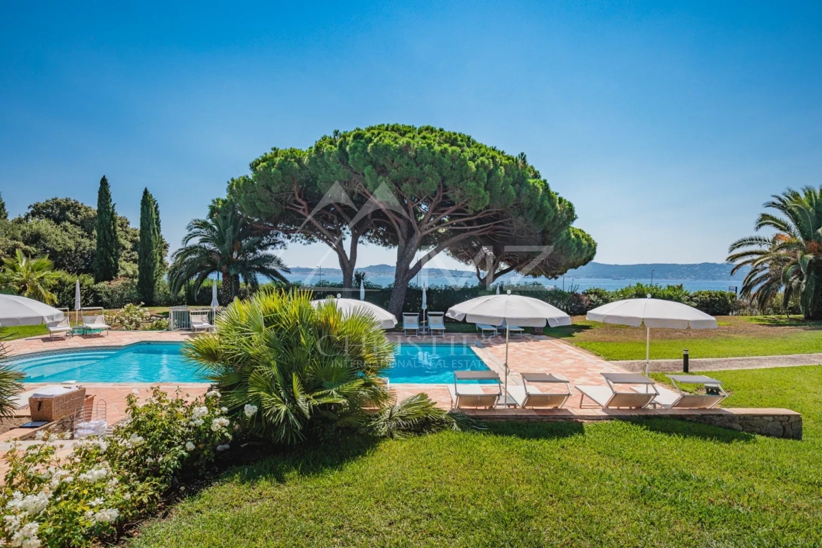 Luxury House for sale in Grimaud, 6 735 000 €, Photo 3