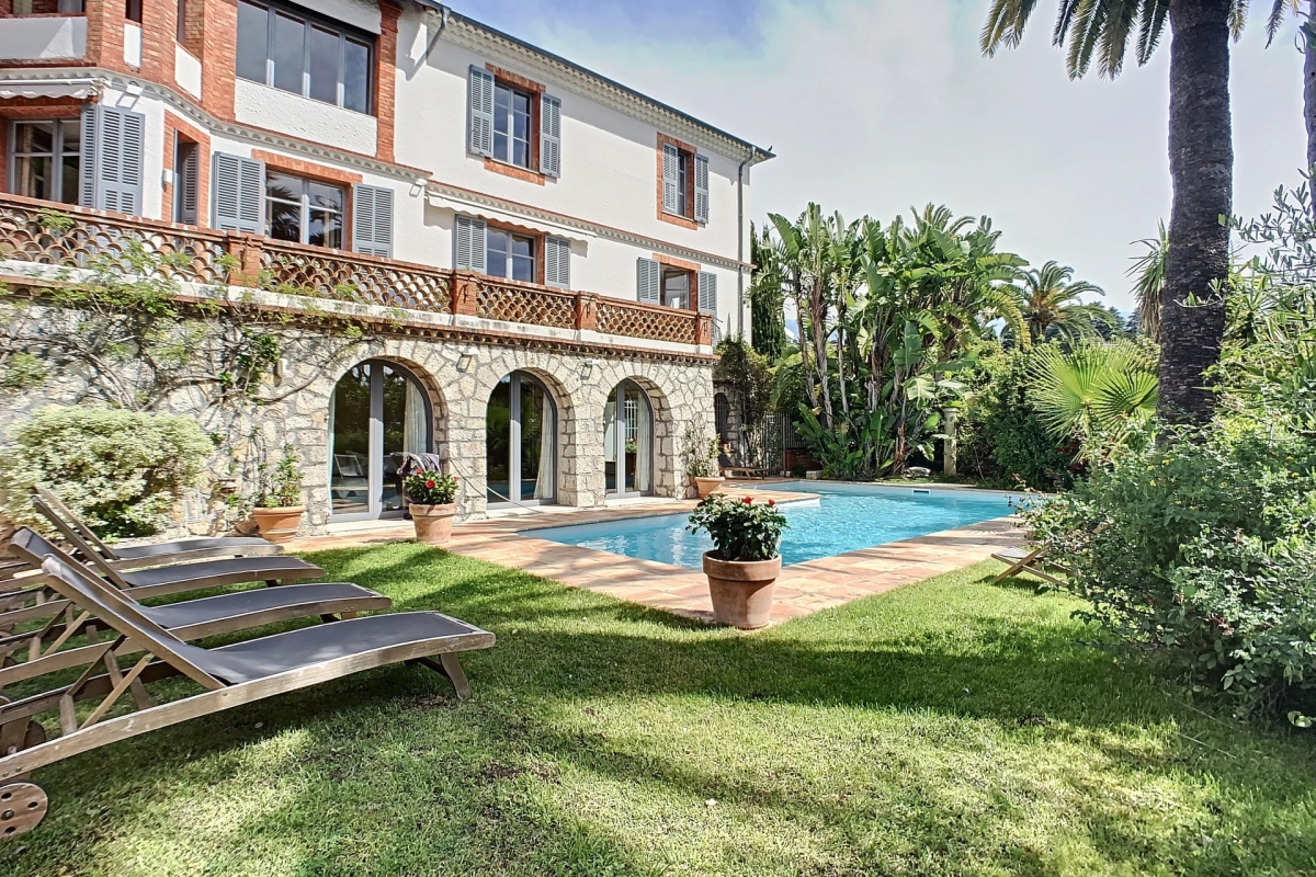 Maison de luxe à vendre à Cannes, 3 160 000 €, Photo 1