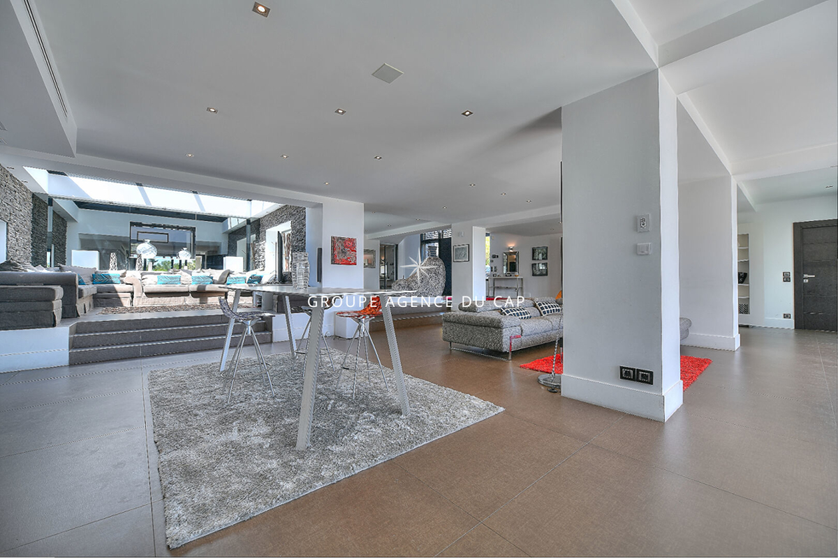 Luxury House for sale in Saint-Raphaël, 2 890 000 €, Photo 6
