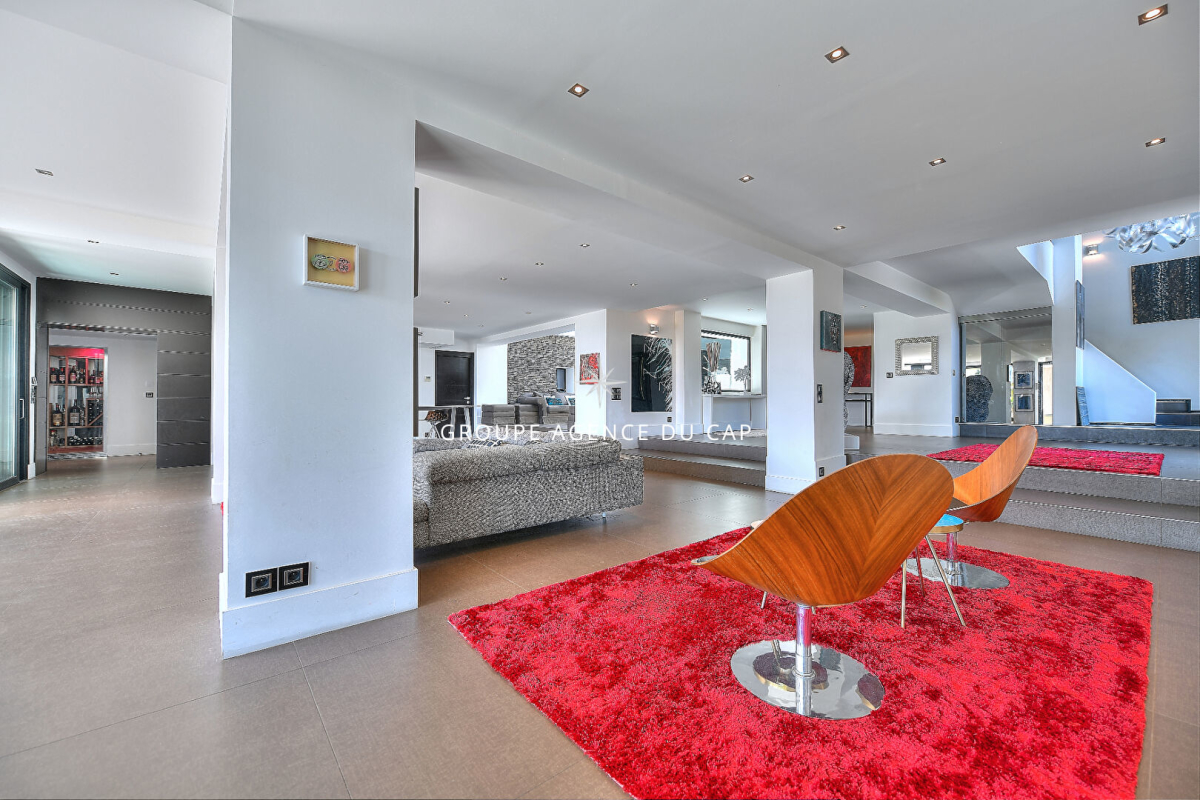 Luxury House for sale in Saint-Raphaël, 2 890 000 €, Photo 7