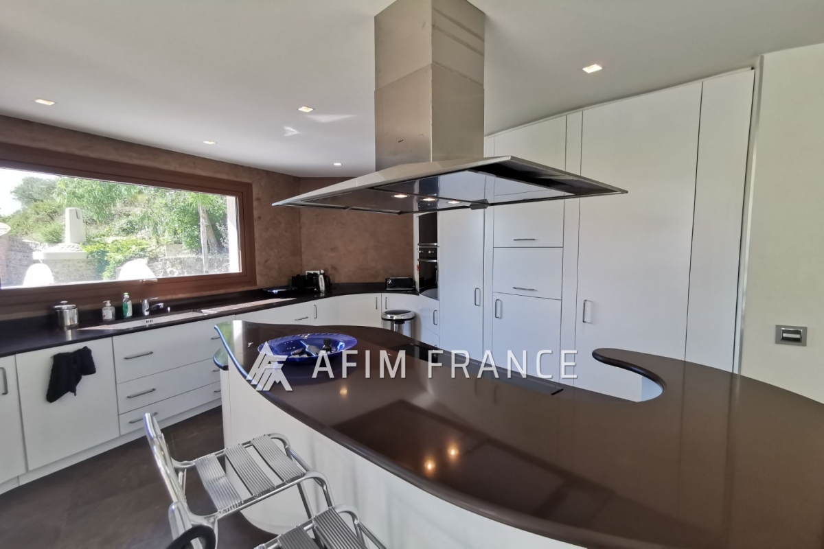 Maison de luxe à louer à Peille, 10 000 €, Photo 5