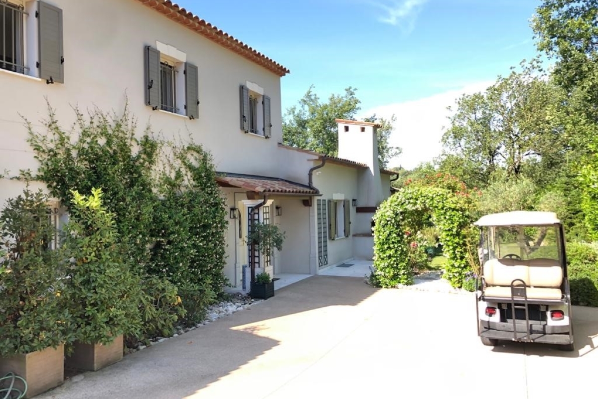Luxury House for sale in Fayence, 1 550 000 €, Photo 3