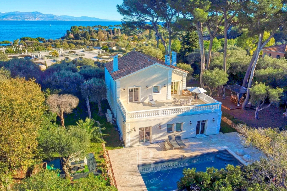 Maison de luxe à vendre à Antibes, 4 950 000 €, Photo 1
