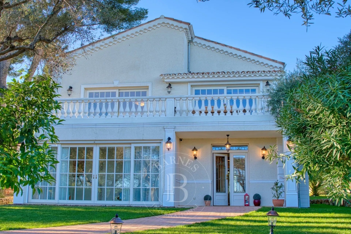 Maison de luxe à vendre à Antibes, 4 950 000 €, Photo 2