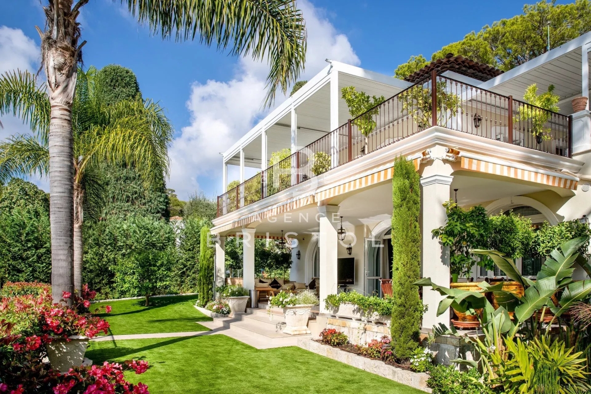 Maison de luxe à vendre à Saint-Jean-Cap-Ferrat, 7 000 000 €, Photo 3