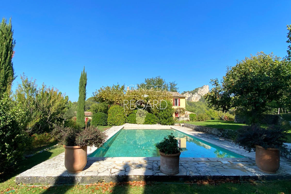 House, luxury and prestige, for sale Saint Anned'Evenos 11 main