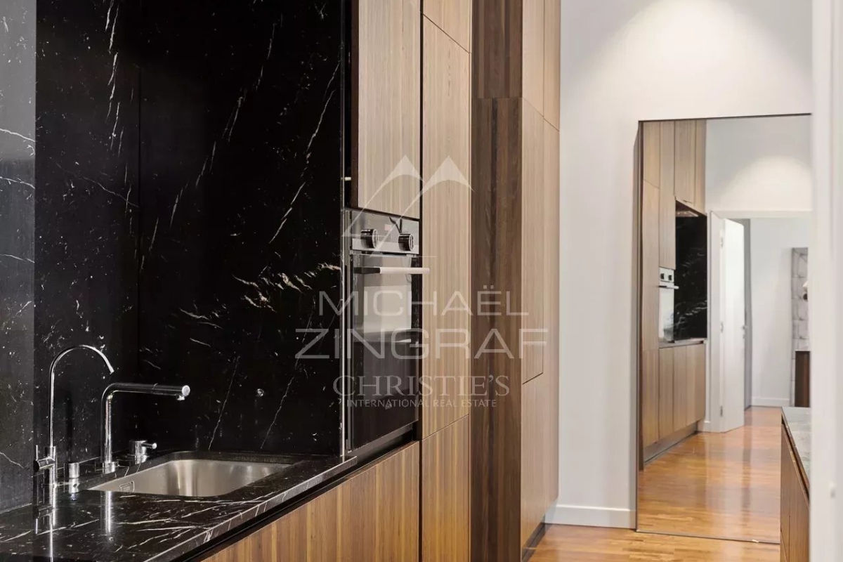 Luxury Apartment for sale in Cap-d'Ail, 1 950 000 €, Photo 2