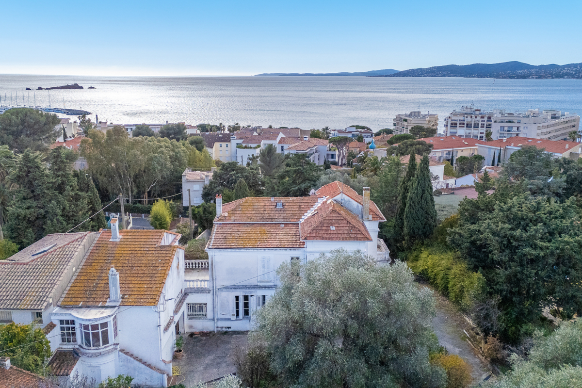 Maison de luxe à vendre à Saint-Raphaël, 4 900 000 €, Photo 1