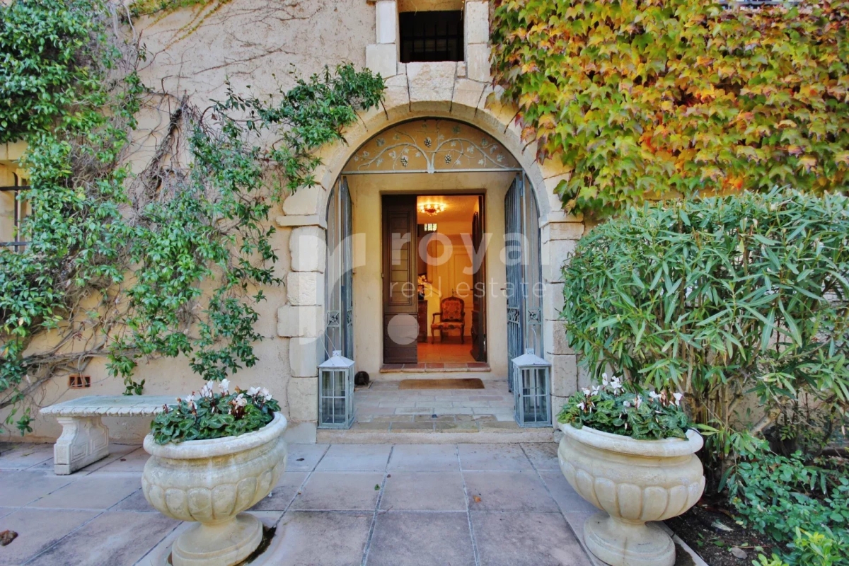 Luxury House for sale in Châteauneuf-Grasse, 3 190 000 €, Photo 3