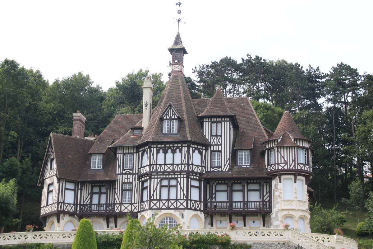 House, luxury and prestige, for sale Trouville-sur-Mer - 25 main rooms  1642m² - 2629631