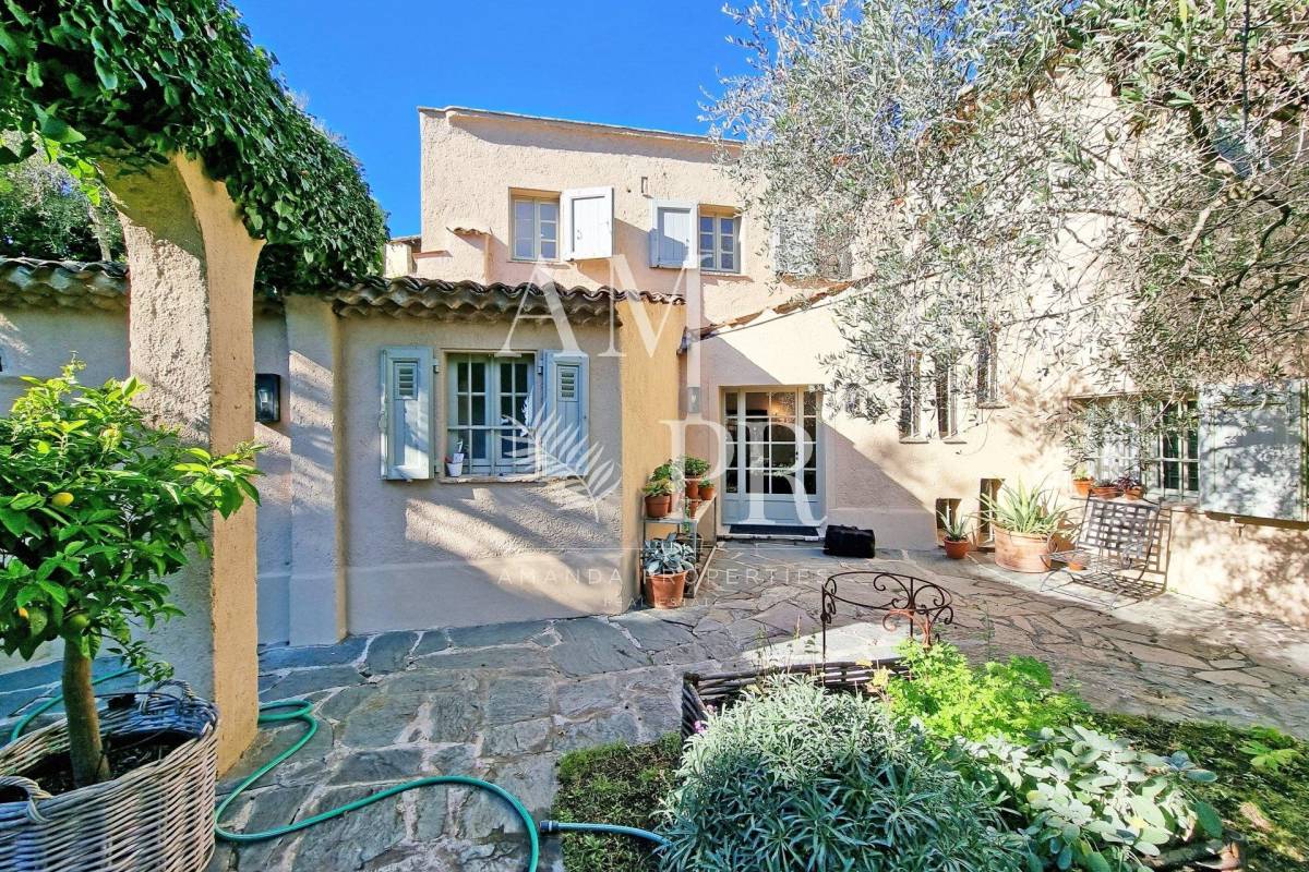 House, Luxury And Prestige, For Sale Cannes - 7 Main Rooms 290m² - 2646195