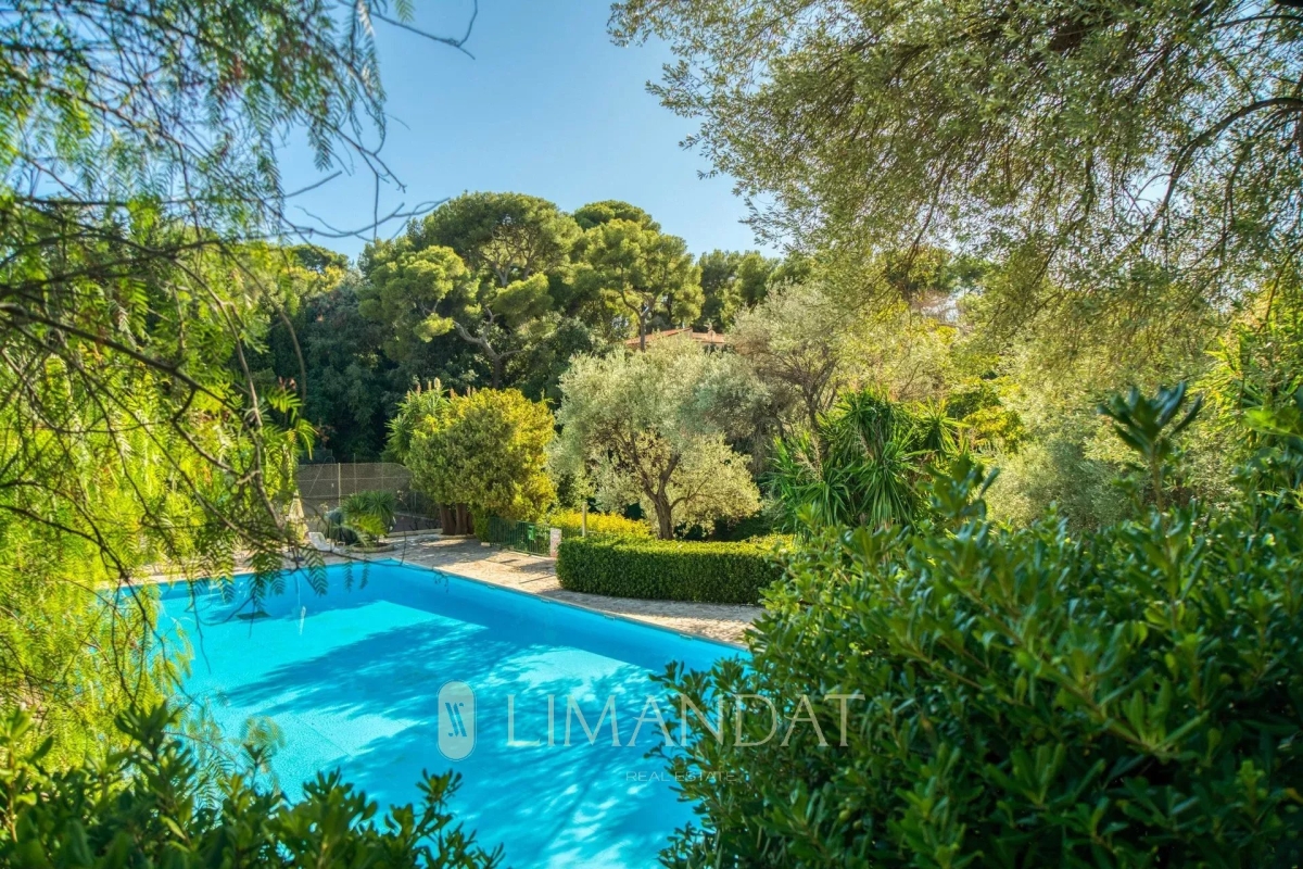 Luxury Apartment for sale in Roquebrune-Cap-Martin, 1 490 000 €, Photo 4