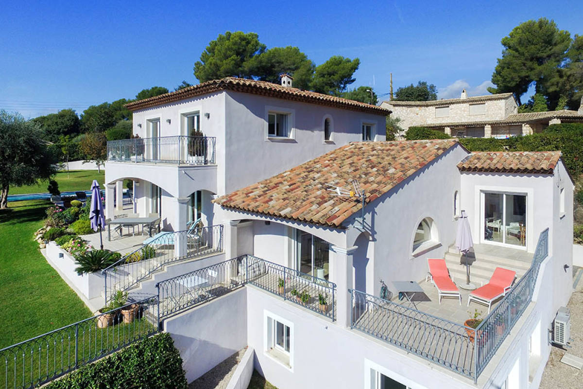 Maison, luxe et prestige, à vendre SaintPauldeVence 8 pièces 387m²