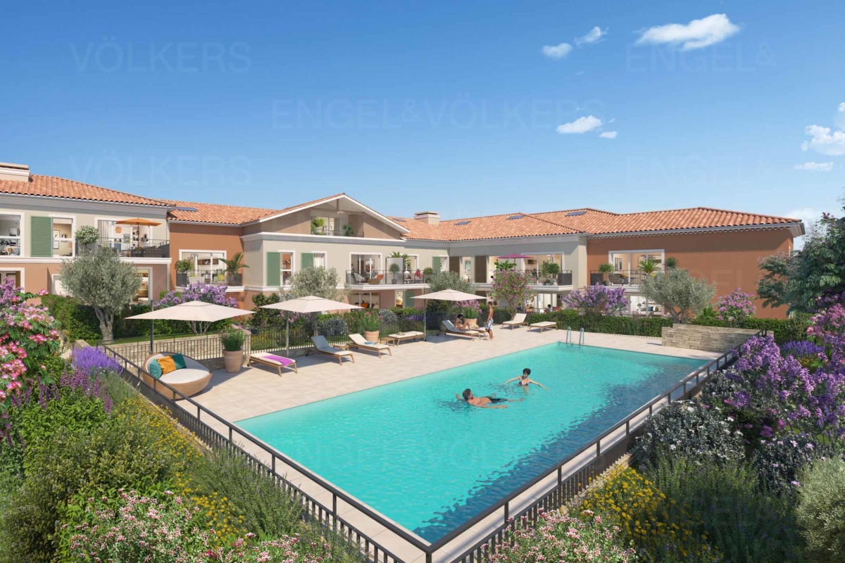 Luxury Apartment for sale in Cogolin, 368 000 €, Photo 1