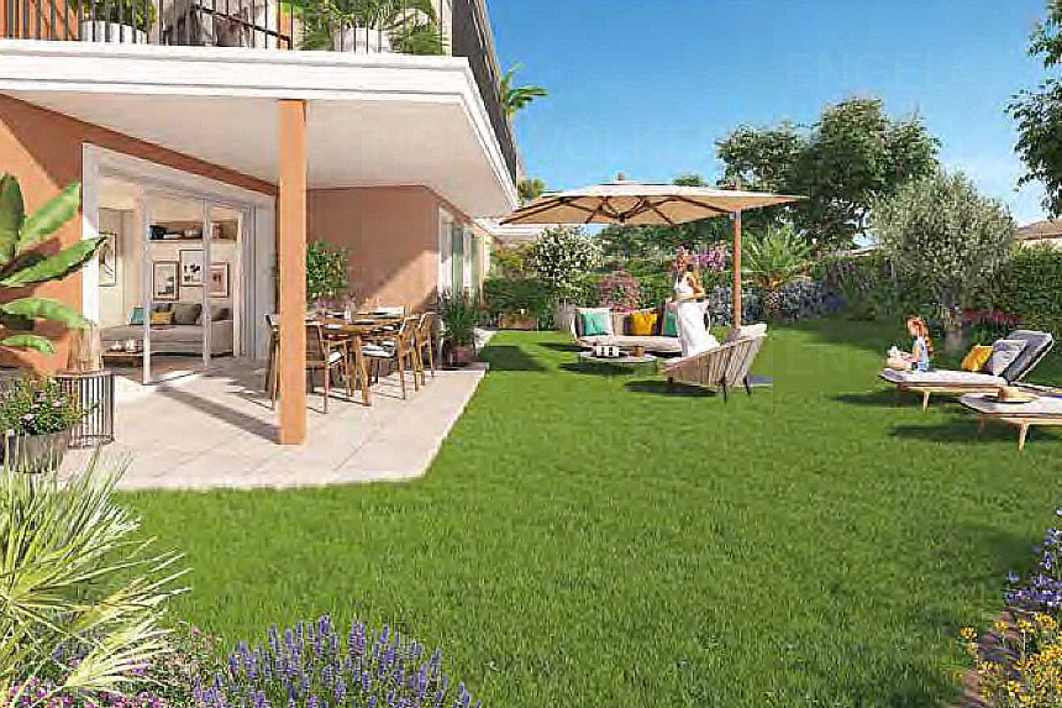 Luxury Apartment for sale in Cogolin, 368 000 €, Photo 2