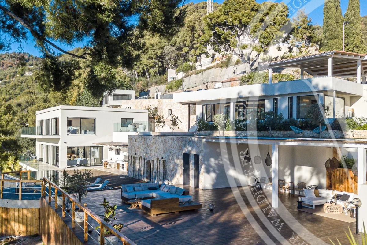 Maison de luxe à louer à Roquebrune-Cap-Martin, 30 000 €, Photo 1