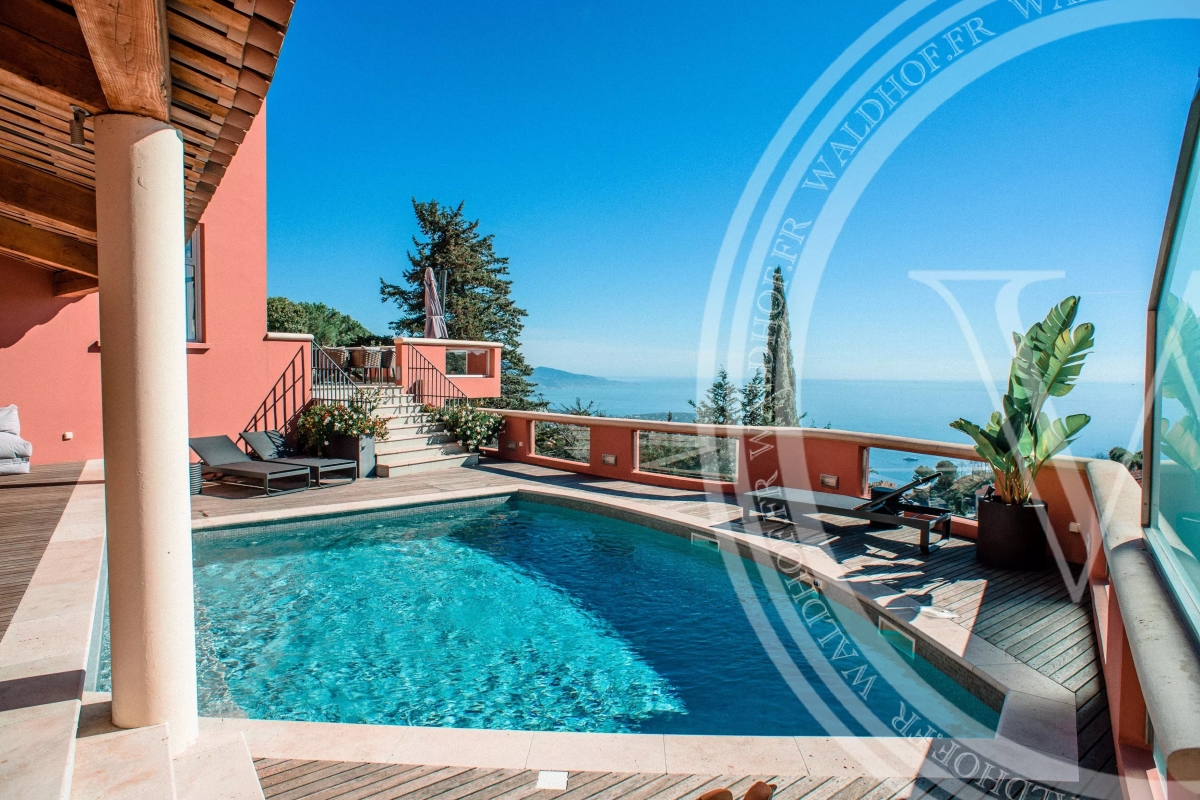House, luxury and prestige, for rental La Turbie 7 main rooms 1700m²