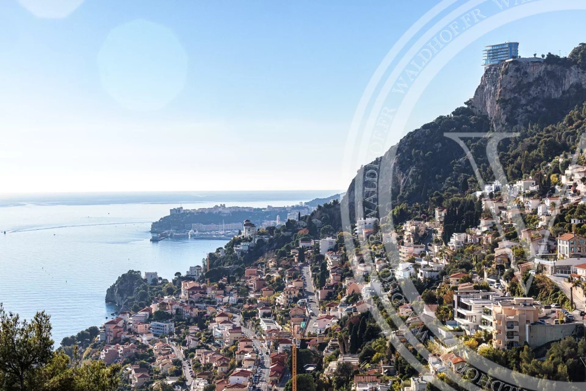 Maison de luxe à louer à Roquebrune-Cap-Martin, 30 000 €, Photo 2