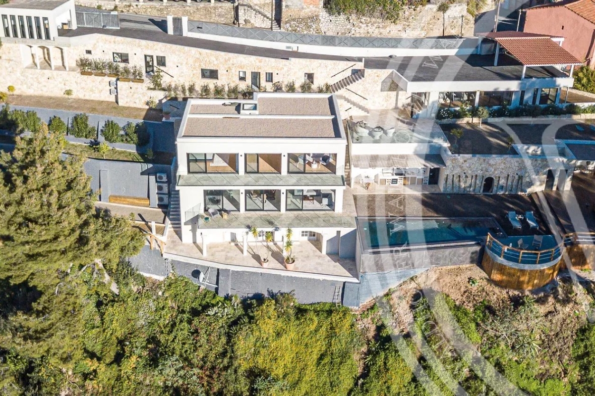 Maison de luxe à louer à Roquebrune-Cap-Martin, 30 000 €, Photo 6