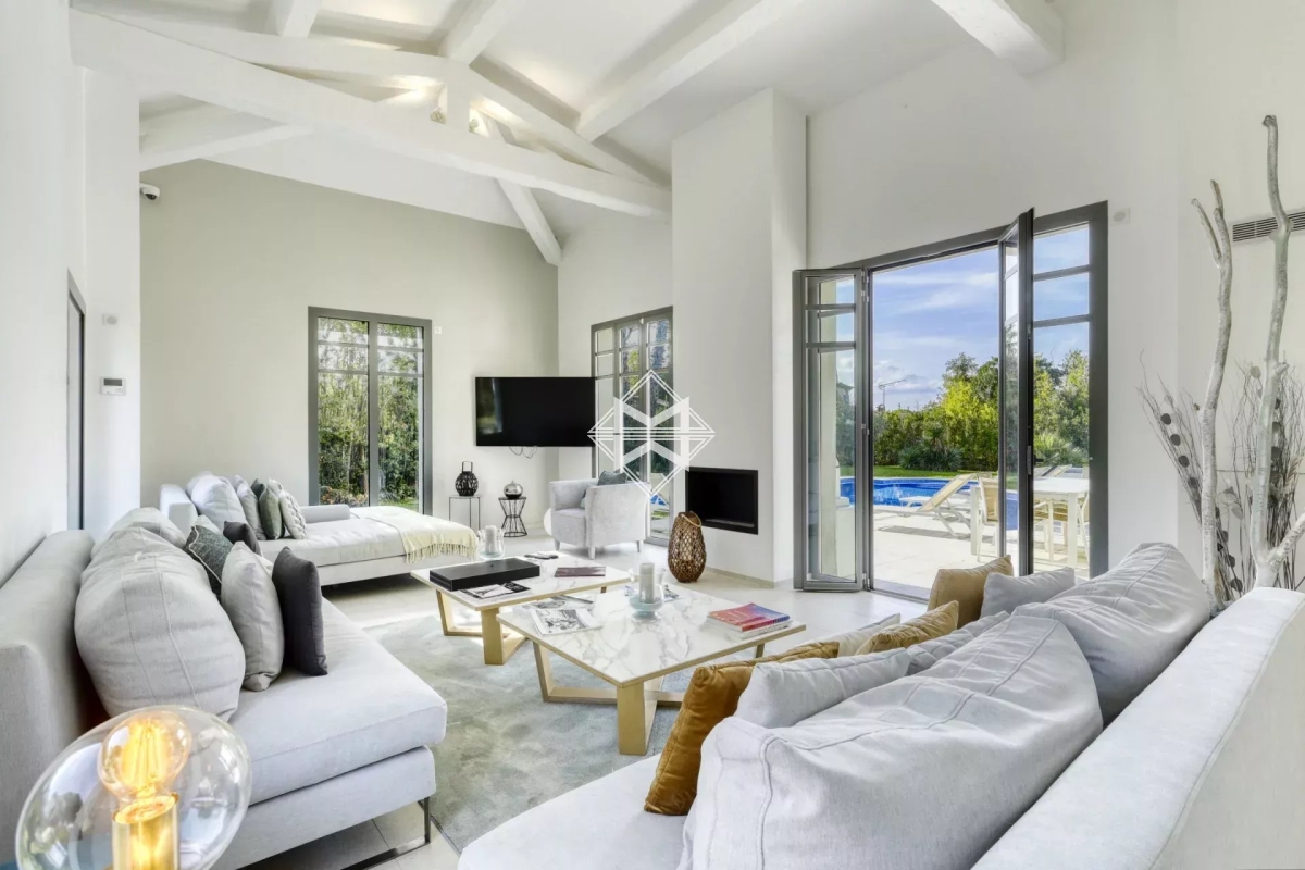 Maison de luxe à vendre à Saint-Tropez, 5 700 000 €, Photo 3