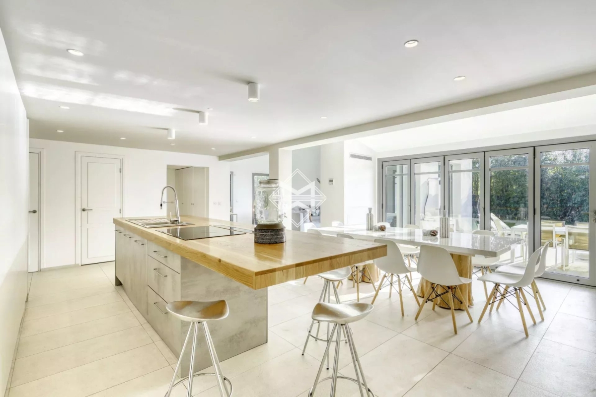 Maison de luxe à vendre à Saint-Tropez, 5 700 000 €, Photo 7