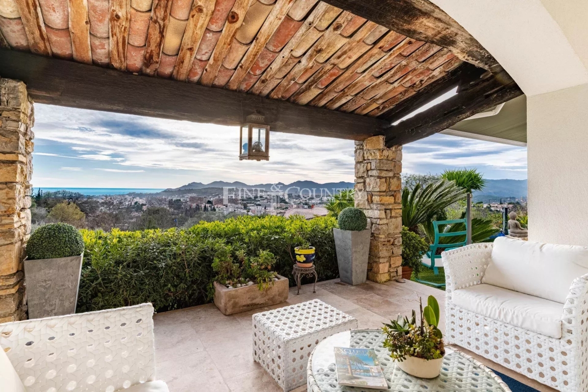 Luxury House for sale in Mougins, 1 590 000 €, Photo 5